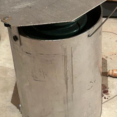 Portable Lantern Shell w/ Lantern 