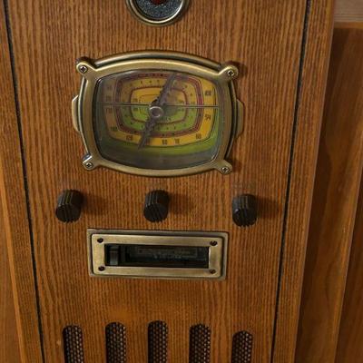 Vintage Thomas Museum Edition Collectors Floor Radio 