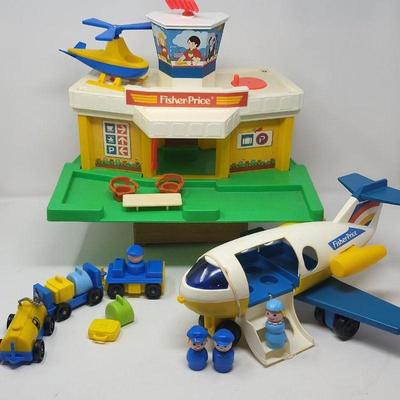 1980 Vintage Fisher Price Airport