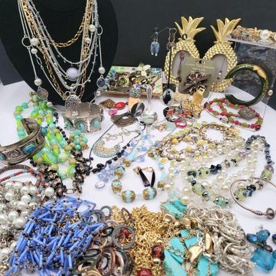 Fashion Jewelry Treasure Trove
