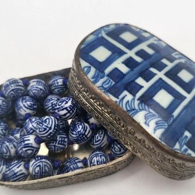 Ceramic Asian Bead Necklace & Box