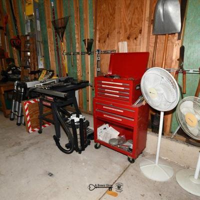852 garage