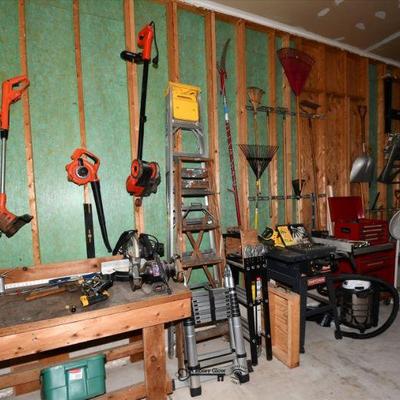 883 garage