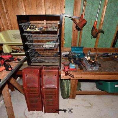 881 garage