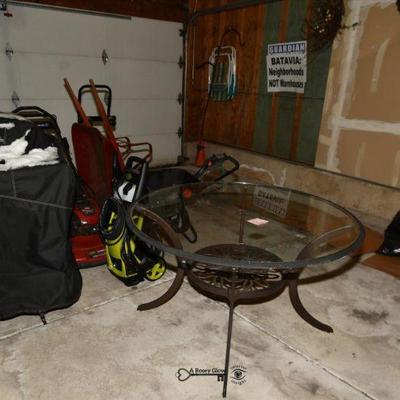 889 garage