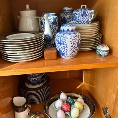 Vintage Japanese porcelain ginger jar & tea set