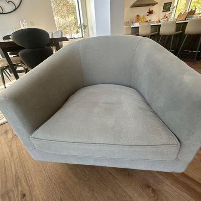 Side arm chair