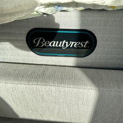 Beautyrest mattress (fairly new)