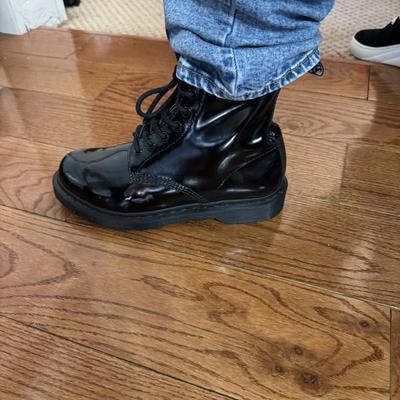 Brand new Dr martins size 8
