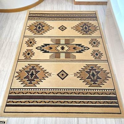 Area rug- 5'x7'