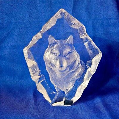 Wolf head Crystal Relief - Swedish Artist: Mats Jonasson
