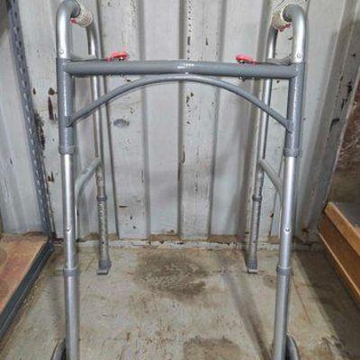 #15108 • Foldable Walker
