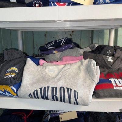 #3502 • NEW!!! (20) Women’s NFL Tshirts & Hoodies
