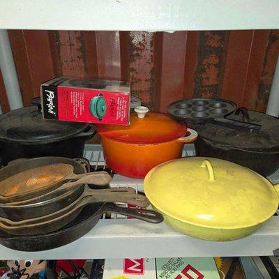 #6122 • (12) Cast Iron Pans
