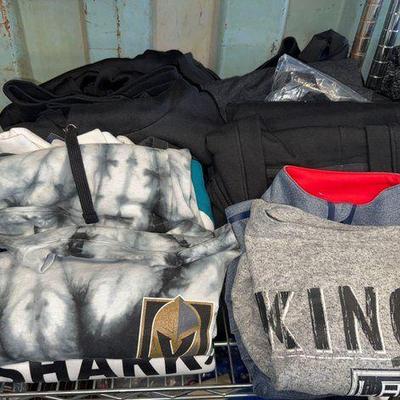 #3516 • NEW!!! (11) NHL Women’s & Men’s Jackets, Shirts & Sweaters
