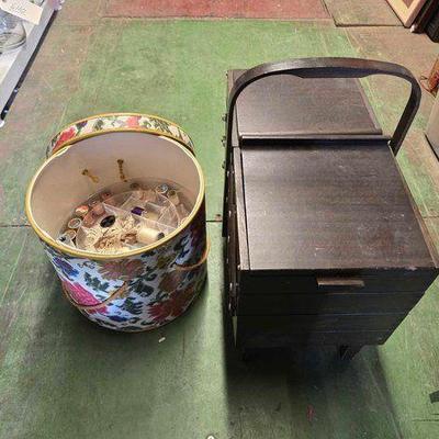 #6510 • Wooden Organizer and Box Sewing Supplies

