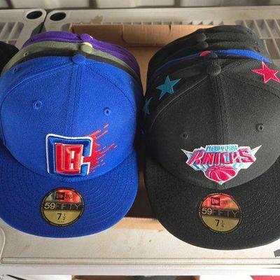 #7110 • (12) NBA Hats
