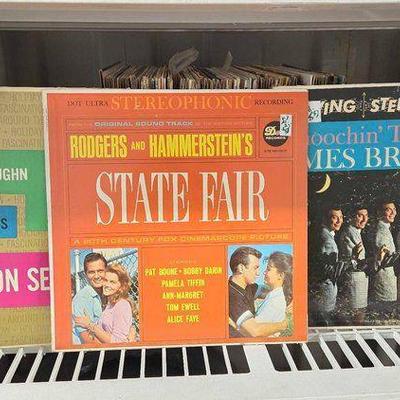 #8102 • (83) 33 RPM Records
