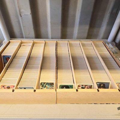 #2700 • Over 4000 Baseball Cards
