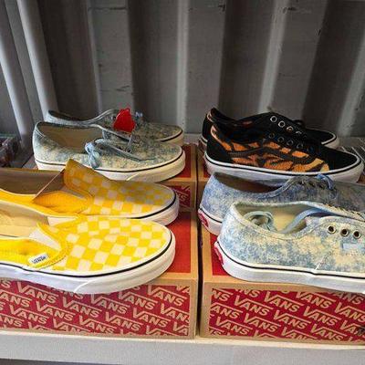 #7036 • NEW!!! (4) Pairs of Vans Shoes
