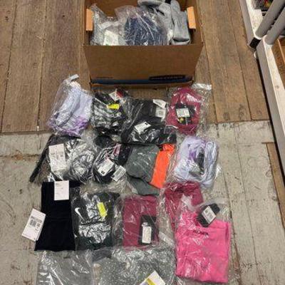 #7530 • NEW!!! Nike Yoga Pants and Leggings
