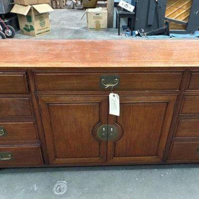 #2450 • Wooden Dresser
