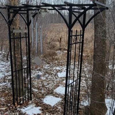 Metal Arbor 