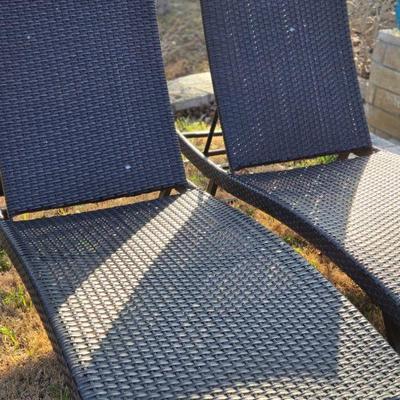 So many quality outdoor seating options