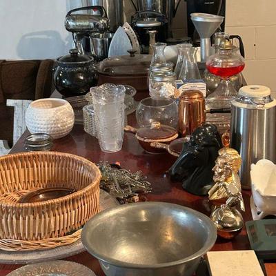 Vintage cookware and appliances 