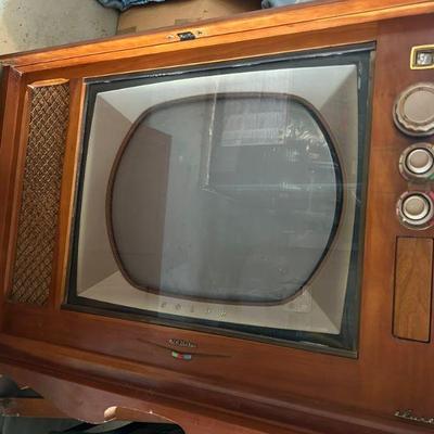 Antique RCA Deluxe Color Television Cabinet 