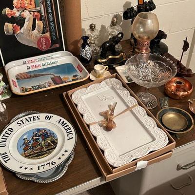 Serving trays and indoor decor 