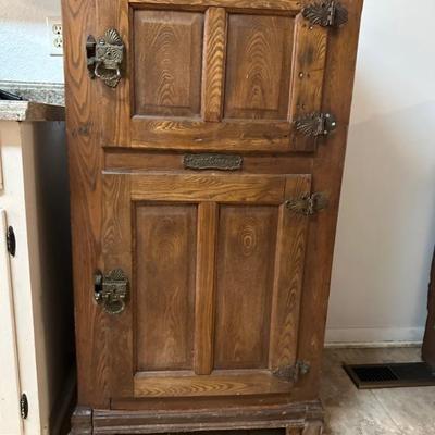 Quick Comfort Ice Box