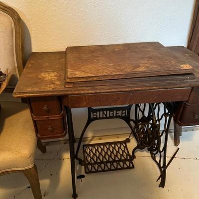 Antique Singer