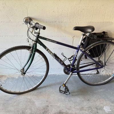 Trek Multi-Track 730 Hybrid Bike	