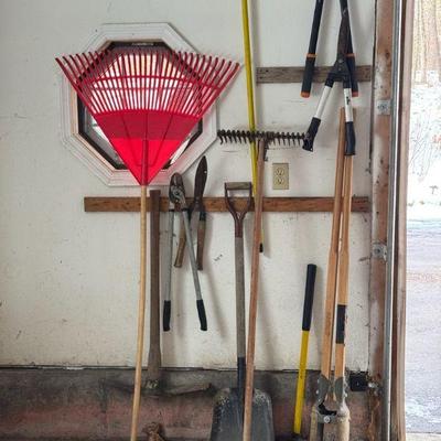 Corner Of Lawn Tools #1 Feat Fiskars & Post Hole Digger
