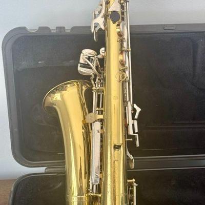 Bundy Saxophone With Case
