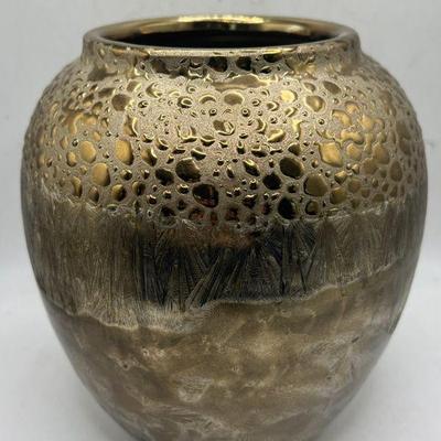 Ceramic Vase with Fabulous Metallic Finish
