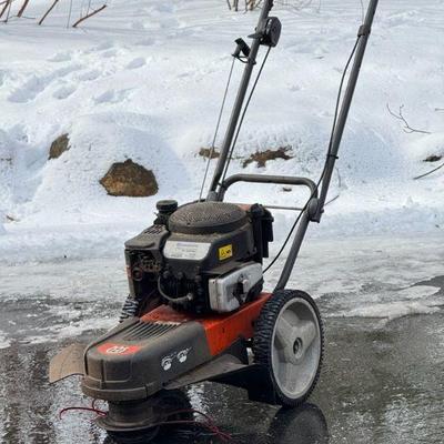 Husqvarna HU 625HWT 6.25cc 22” String Trimmer Mower
