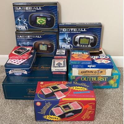 Games Lot 16pcs. Various games and cards.