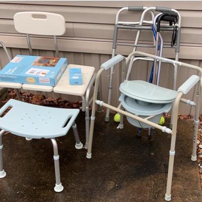 arious Medical Equipment Items 9pcs