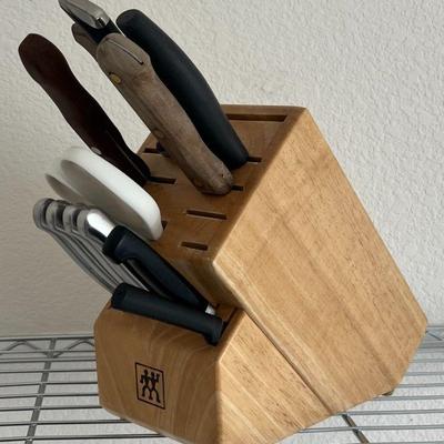 Henckels Wooden Knife Block With Assorted KitchenAid, Kershaw, Tramontina, Forever Sharp Knives