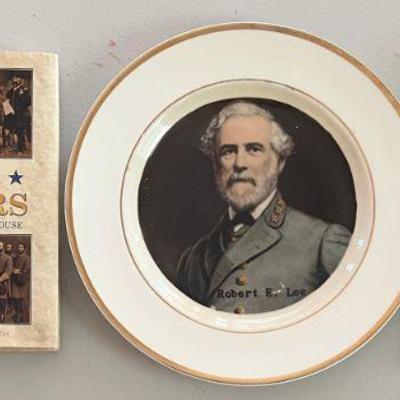 Author Signed " The Appomattox Campaign" Paper Back Book With A  Robert E Lee Plate And Civil War Book