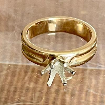 Vintage 14K Gold Ring Setting Without Stone - Size 4.5 - Total Weight 3.9 Grams 