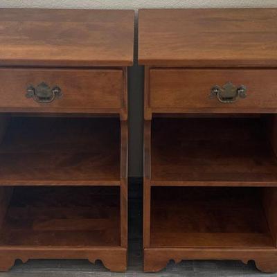 Pair Of Ethan Allen Solid Maple And Bitch Single Drawer Night Stands With Bottom Storage 