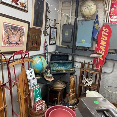 Estate sale photo