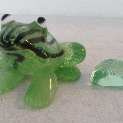 Vintage Art Glass Frog & Conch Shell Figurines