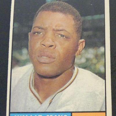 1961 Topps #150 Willie Mays Baseball Card