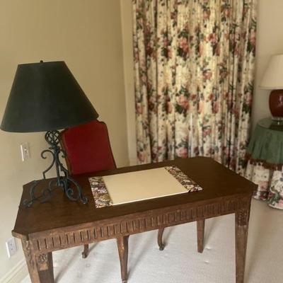 DESK FRONT