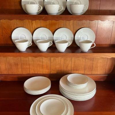 England royal worcester noritake colont white fine bone china