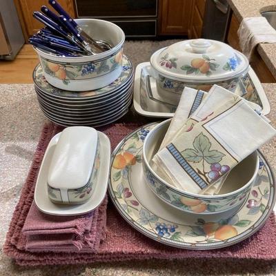 Mikasa intaglio garden harvest dishes